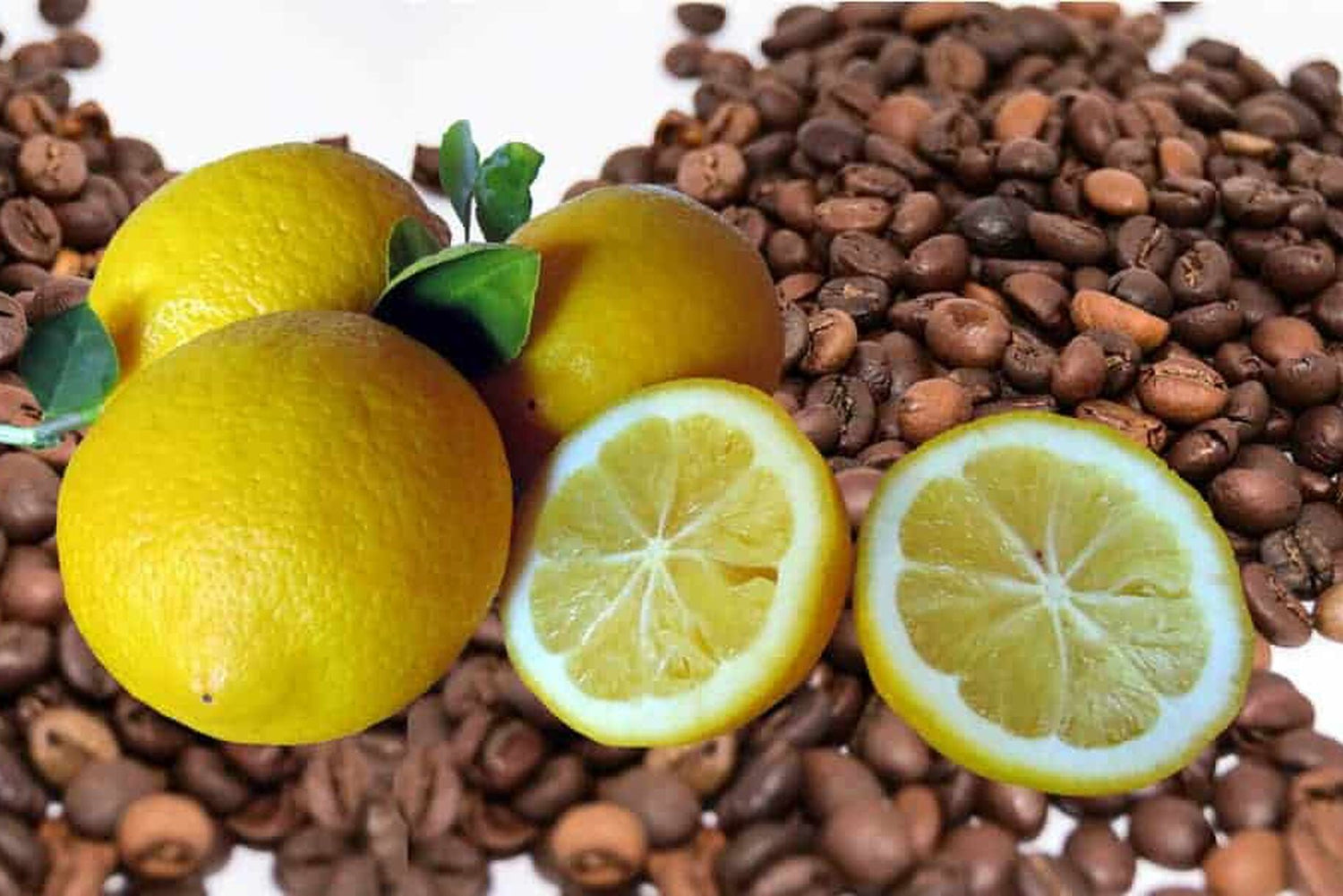 Bere caffè e limone fa passare il mal di testa?