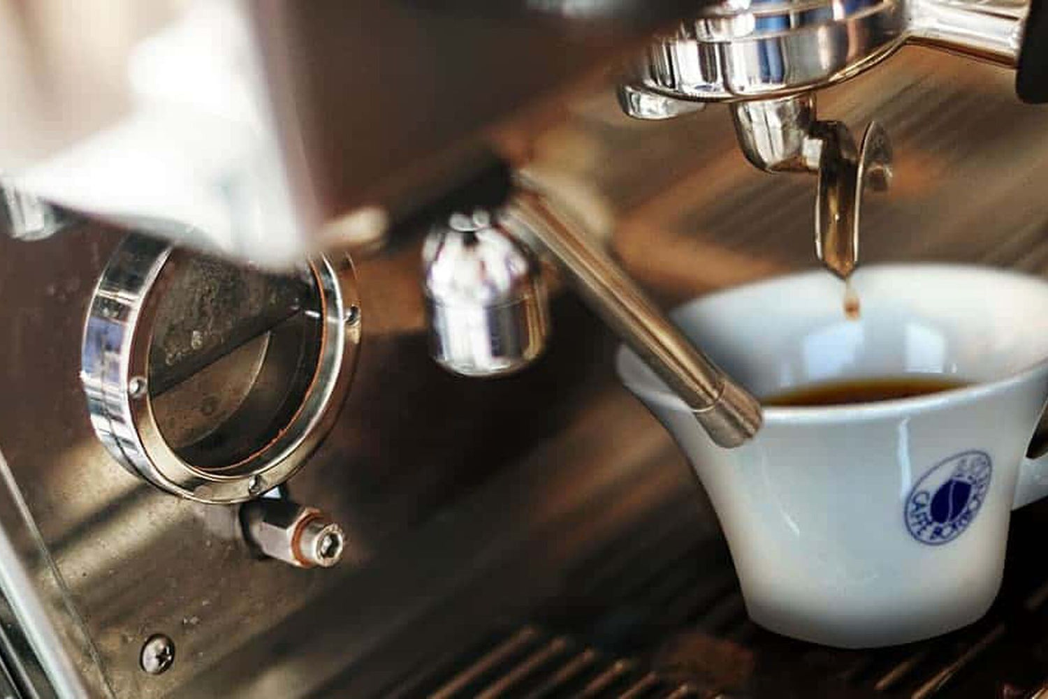Caffè: tutti i modi di ordinarlo al bar